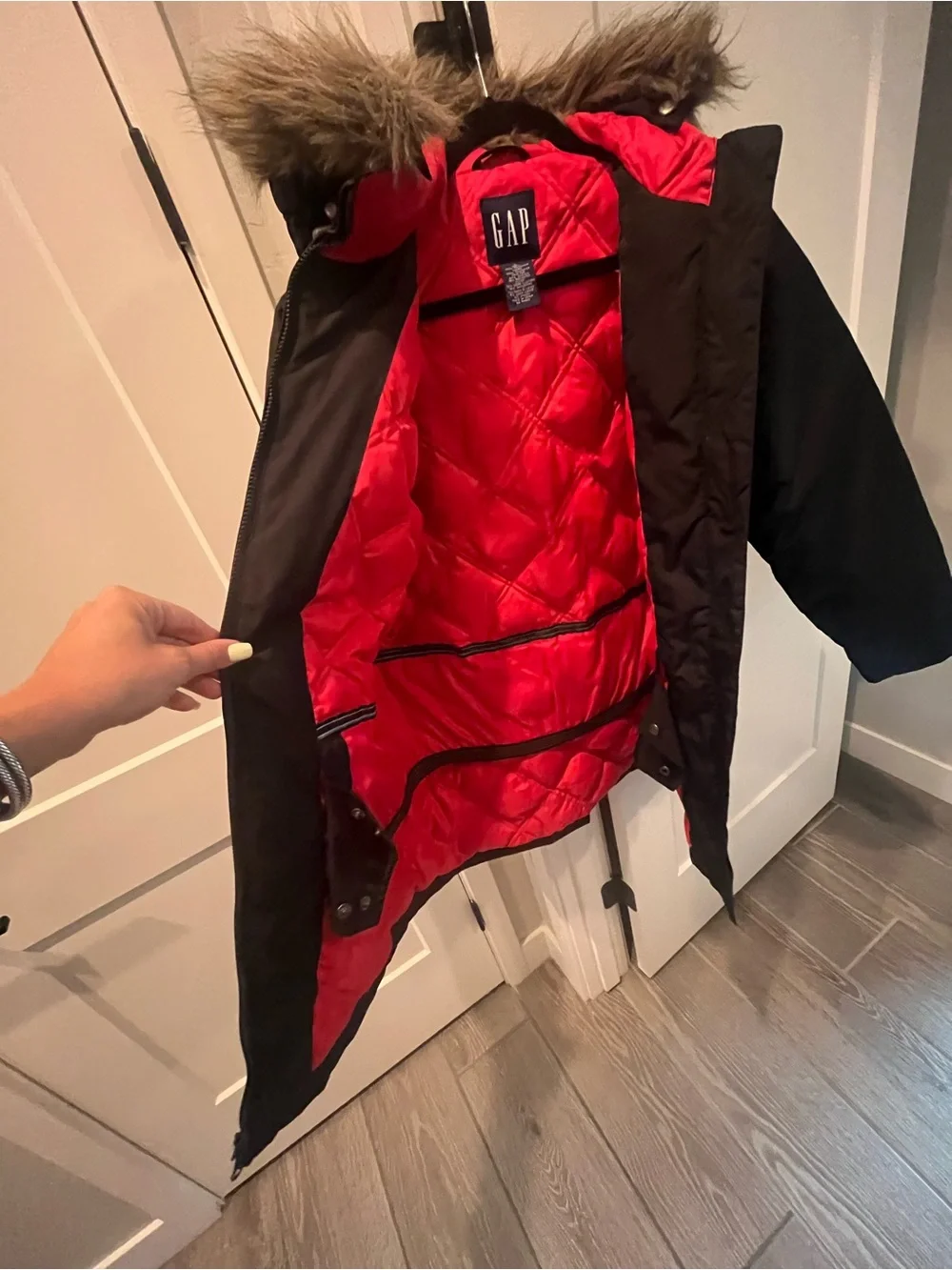 GAP women’s  Black Jacket with Red Lining and Faux Fur Hood